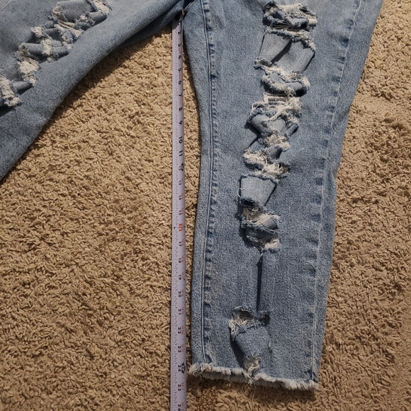 Torrid High Rise Button Fly Skinny Destroyed Ripped Jeans Size 24R - Picture 6 of 8